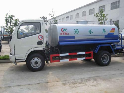 關(guān)于程力灑水車養(yǎng)護(hù)小竅門(mén)