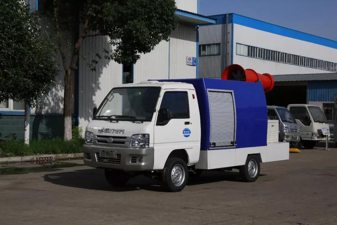 程力新能源人工智能搶險救援車首批訂單圓滿交車，為國家電網(wǎng)提供一流產(chǎn)品